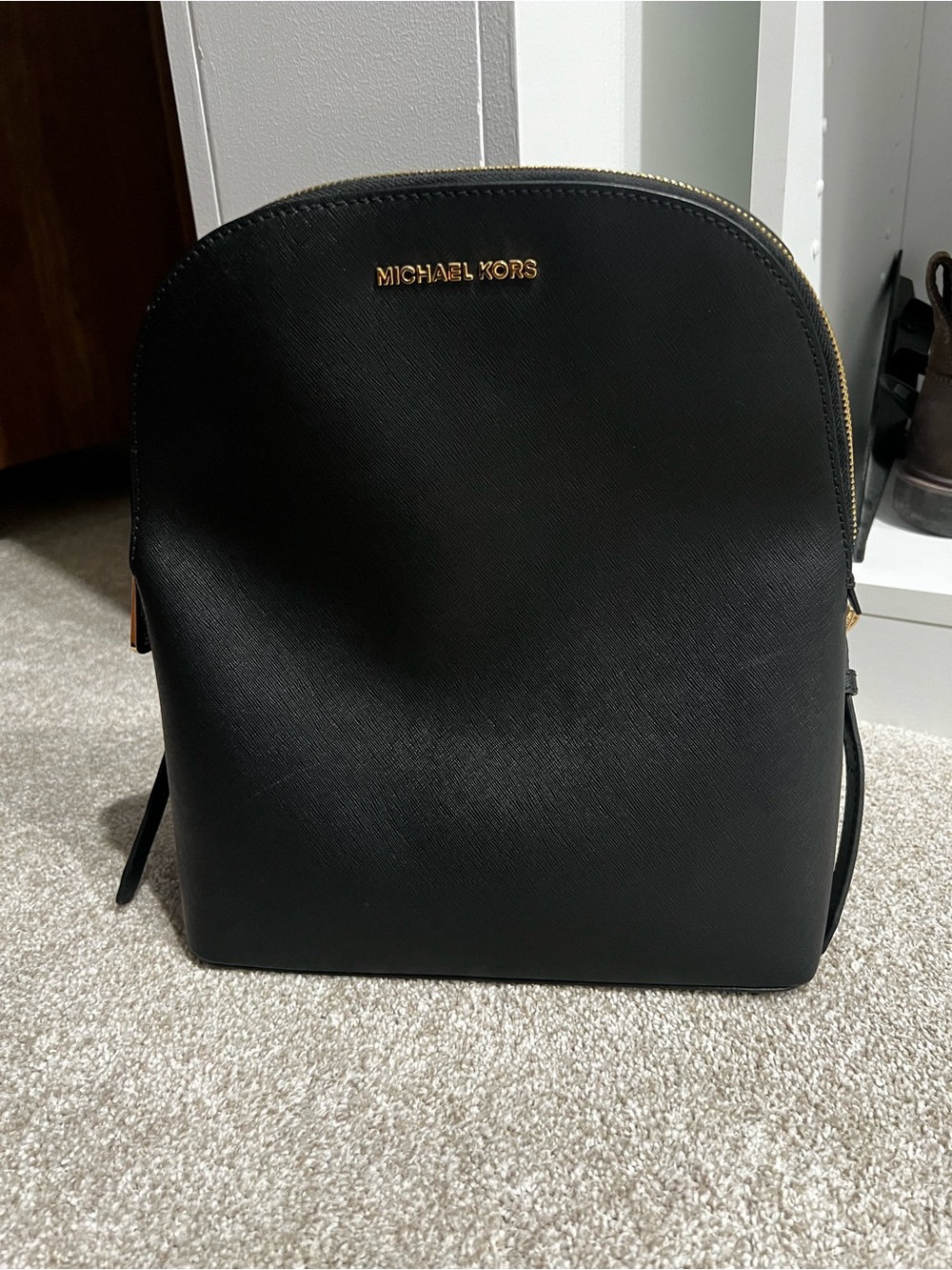Michael Kors Cindy Large
Saffiano Leather Backpack